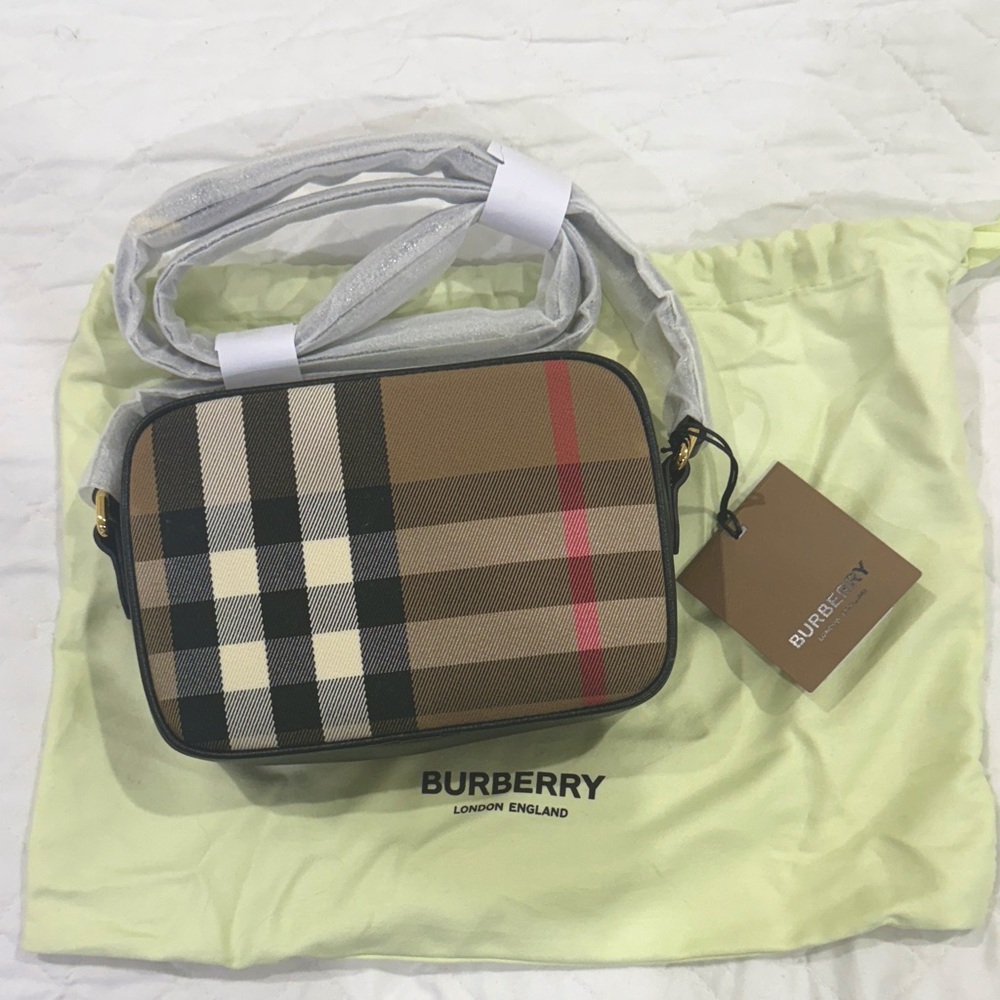 NWT Burberry Camera Bag